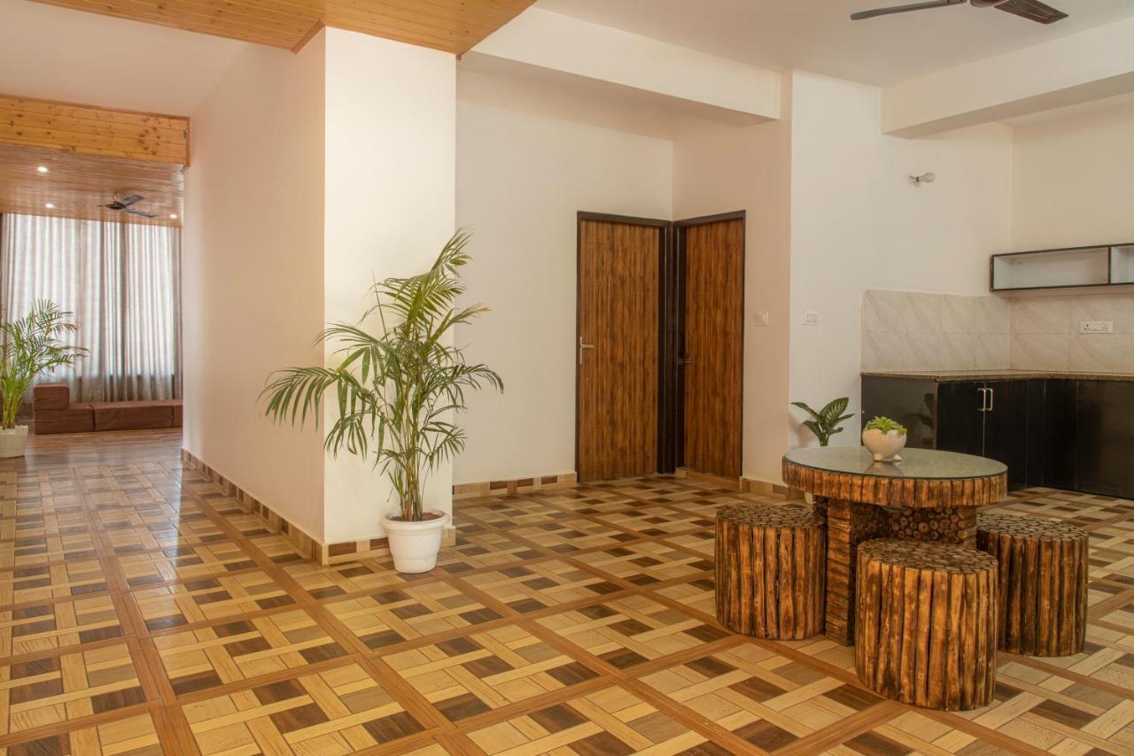 Valley View Apartments Kasauli Exterior foto